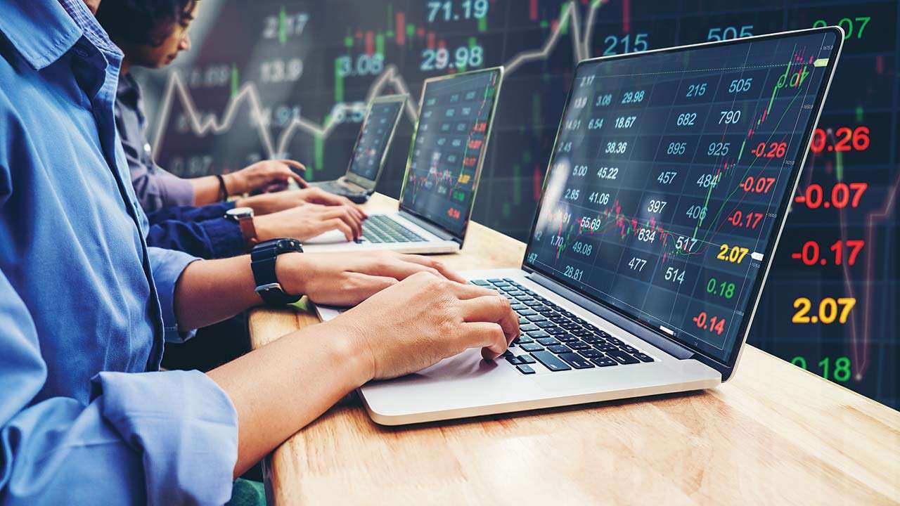 سواپ (swap) کردن رمز ارزها 1 648863 stock market